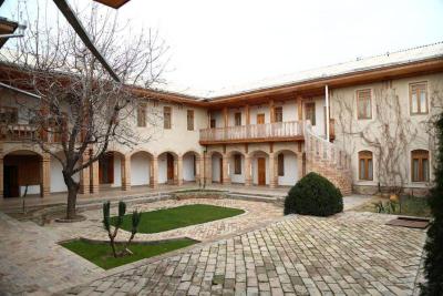 Malika Classic Hotel