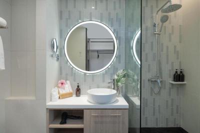 JonoX Phuket Karon