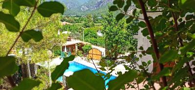 Swiss Eviniz Hotel