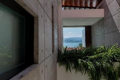 Kerem Luxury Beachfront Villas