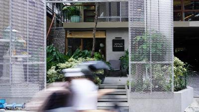 Karaarom Hotel