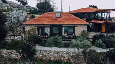 Yediburunlar Lighthouse