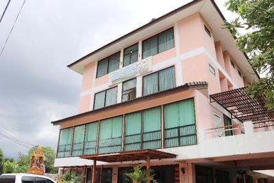 OYO 75408 Tipsiri Place