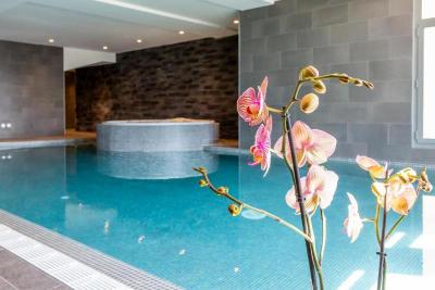 Nemea Appart Hotel Riviera Nice Aeroport