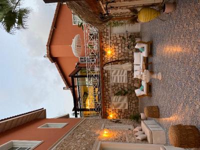 Noa's Boutique Hotel