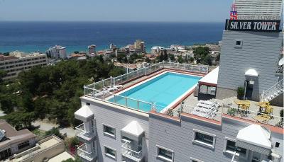 Silver Tower Residence Family Suites