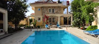 Çilek's Apart Otel