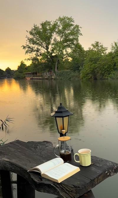 Sweet Home River Hotel