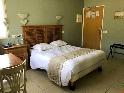 Auberge De Carolles