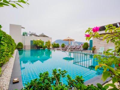 77 Patong Hotel & Spa