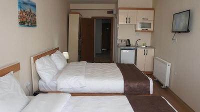 Newaz Hotel