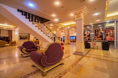 Fun Hill Resort Hotel