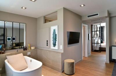 Saxx Hotel Theater Karree