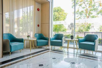 Ht9 Hotel