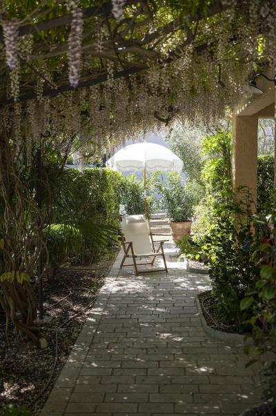 Hotel Lou Cagnard