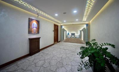 Manor Hotel