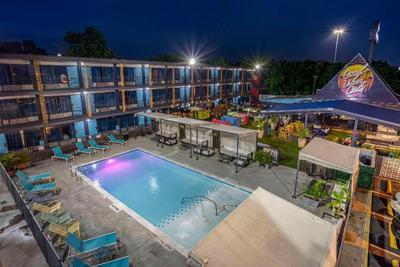 Heights House Hotel, Ascend Hotel Collection