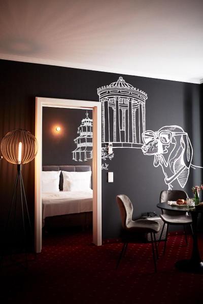 Wdrei Hotel