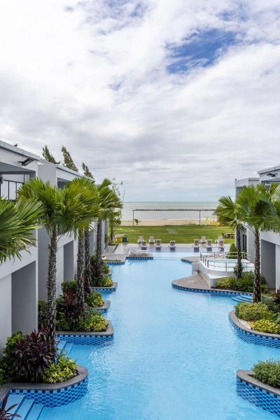 Hatchao Heritage Beachfront Resort