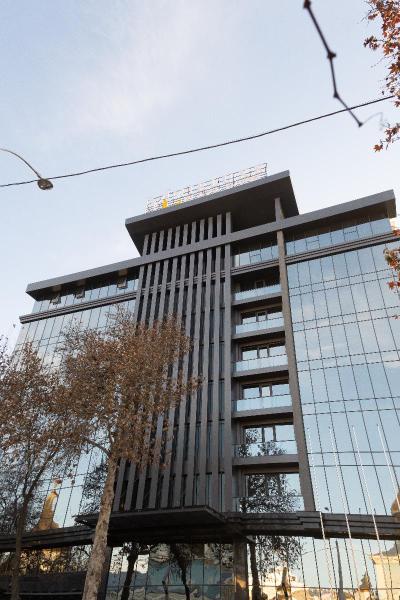 Mir Luxe Plaza