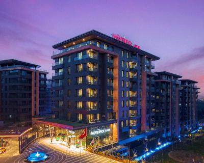 Movenpick Living İstanbul Çamlıvadi