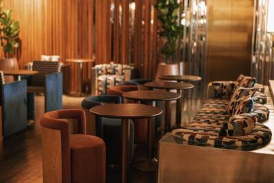 Public House Sukhumvit 31 Hotel