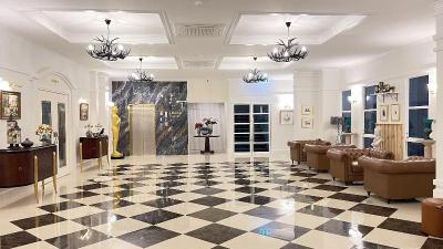 Le Cannes Hotel