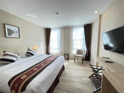 Le Cannes Hotel