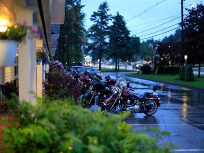 Golden Gables Inn
