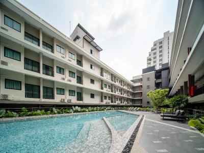College Haus