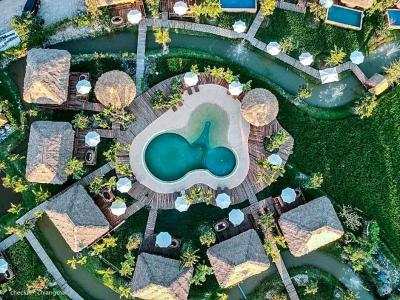 Tongna Cottage Natural Resort by ZUZU