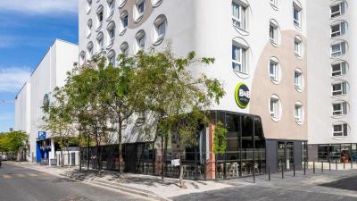 B&B HOTEL Paris Ivry Quai De Seine