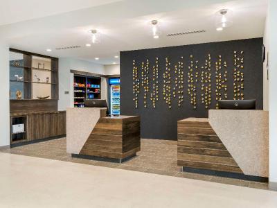 Best Western Plus Winter Haven Inn & Suites
