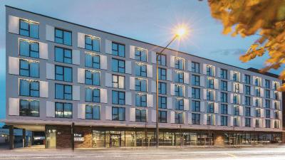 Holiday Inn - the niu, Cure Erlangen