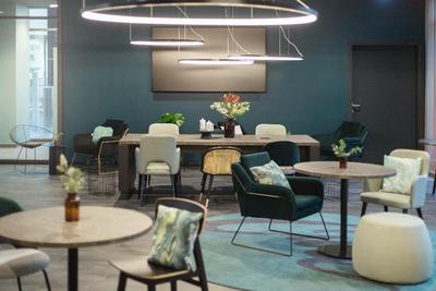 Holiday Inn - the niu, Cure Erlangen