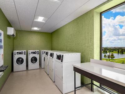 Hilton Garden Inn Orlando I 4 Millenia Blvd Mall