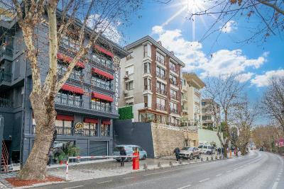 216 Bosphorus Suite