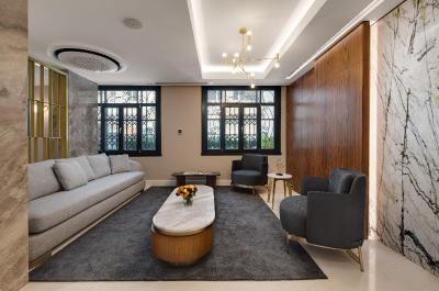 Gleam Collection Hotel