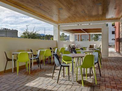 Home2 Suites by Hilton Las Vegas I-215 Curv