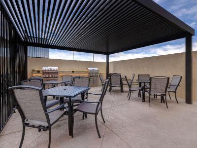 Home2 Suites by Hilton Las Vegas I-215 Curv