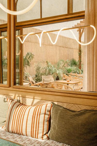 Bloom House Hotel