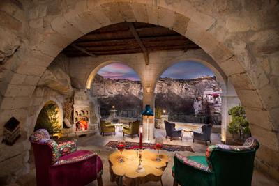 Splendid Cave Hotel