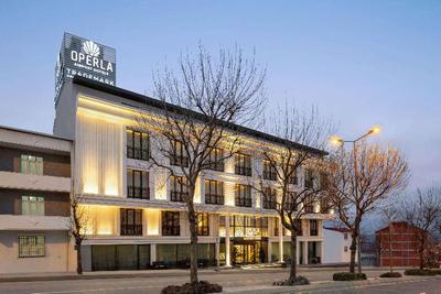 Operla Airport Hotel Trademark Collection Wyndham