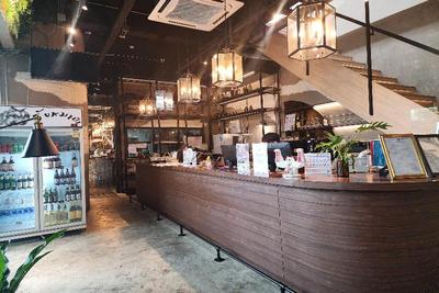 J Place Hotel by ZUZU