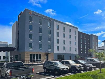 Comfort Inn & Suites New Port Richey