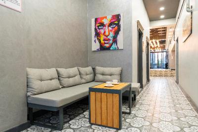 Monezza Hotel