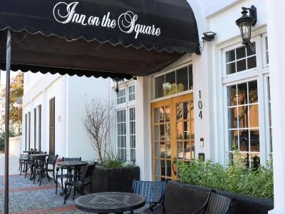 Inn On The Square Ascend Hotel Collection