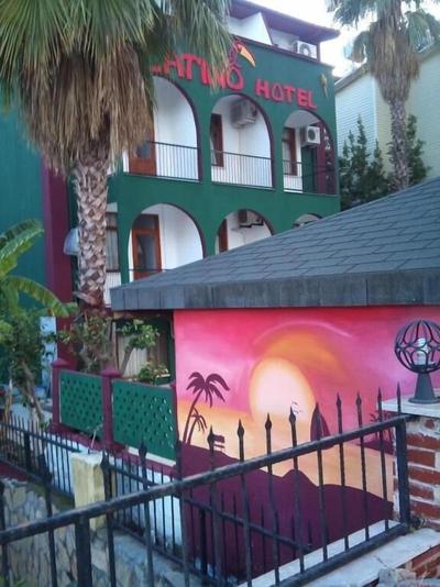 Latino Hotel