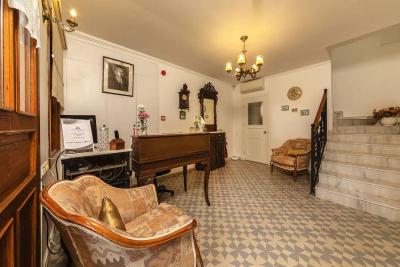 Zemira Garden Hotel