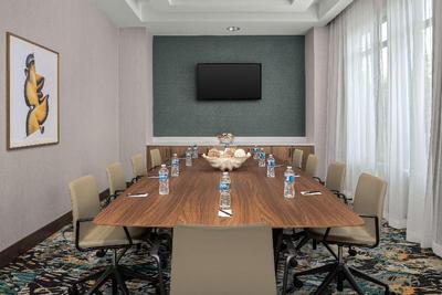 Hampton Inn by Hilton Orlando Southeast Nona